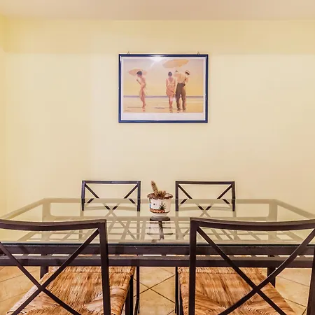 Tom's House Dom wakacyjny *