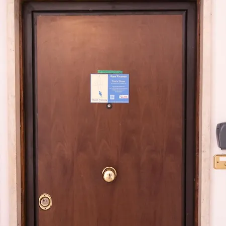 トムズ ハウス ローマ